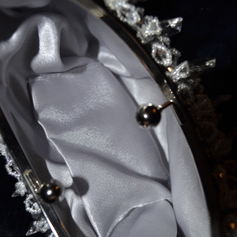 Embellished Handbag - Picture 2 of 3